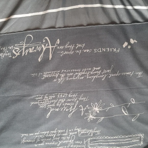 Poetic Threads Wrap - Picture 2 of 4